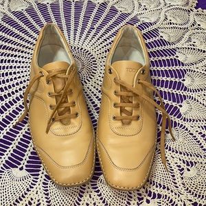 Tod’s Shoes Lace Up